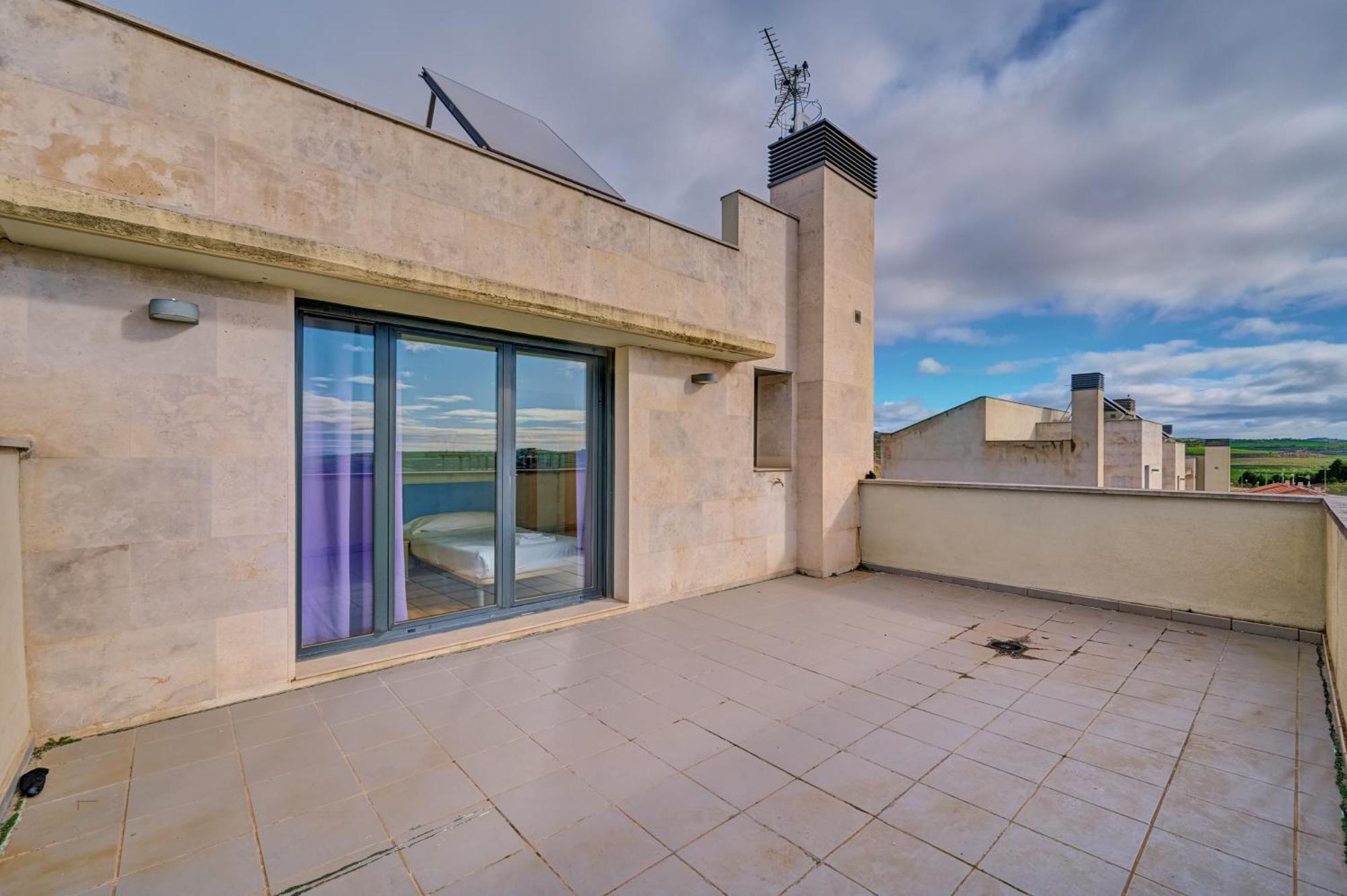 Casa Viana By Clabao Apartment Exterior photo