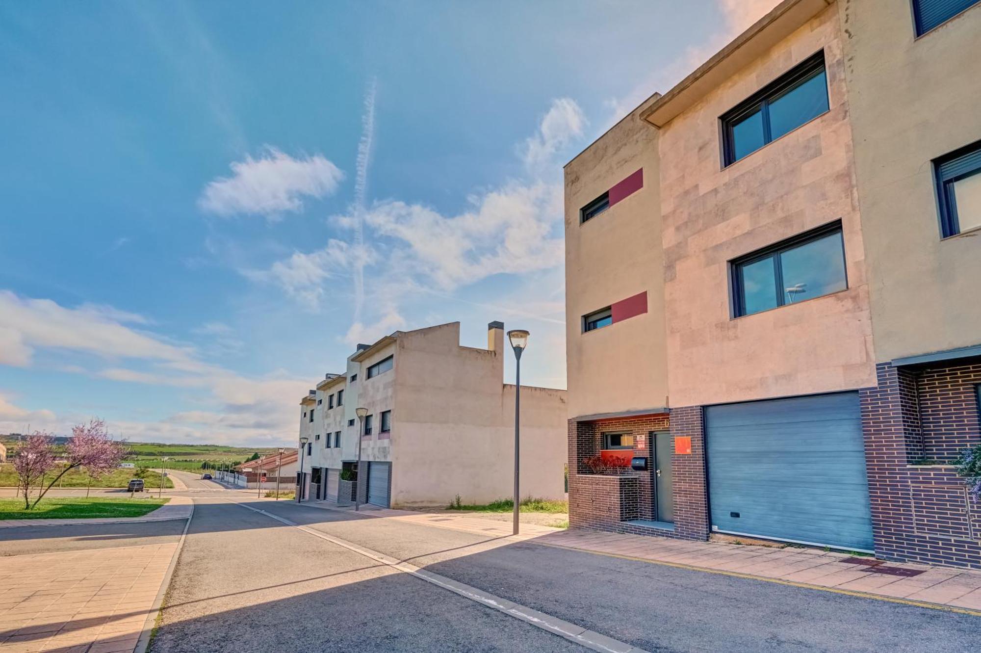 Casa Viana By Clabao Apartment Exterior photo