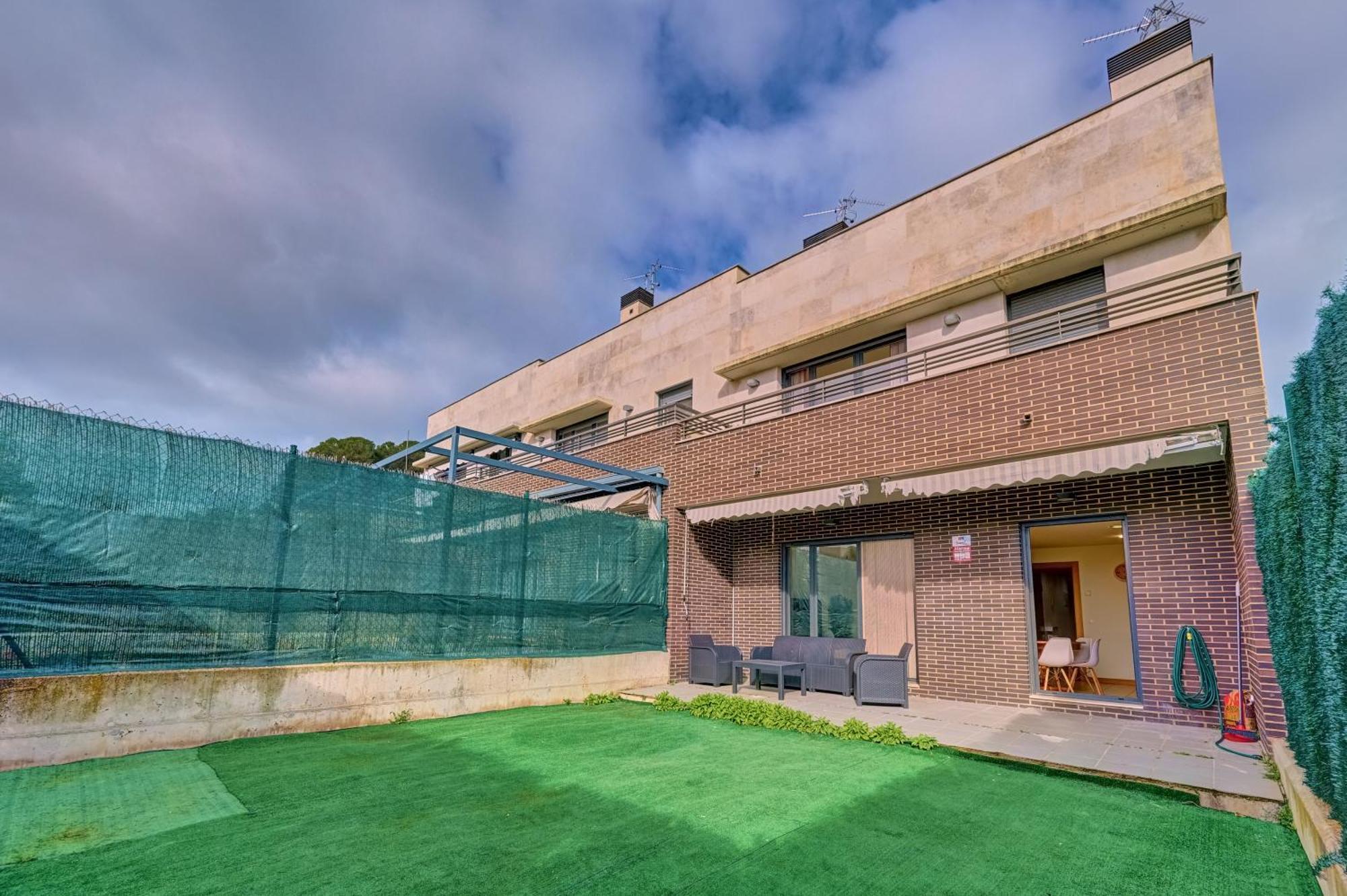 Casa Viana By Clabao Apartment Exterior photo